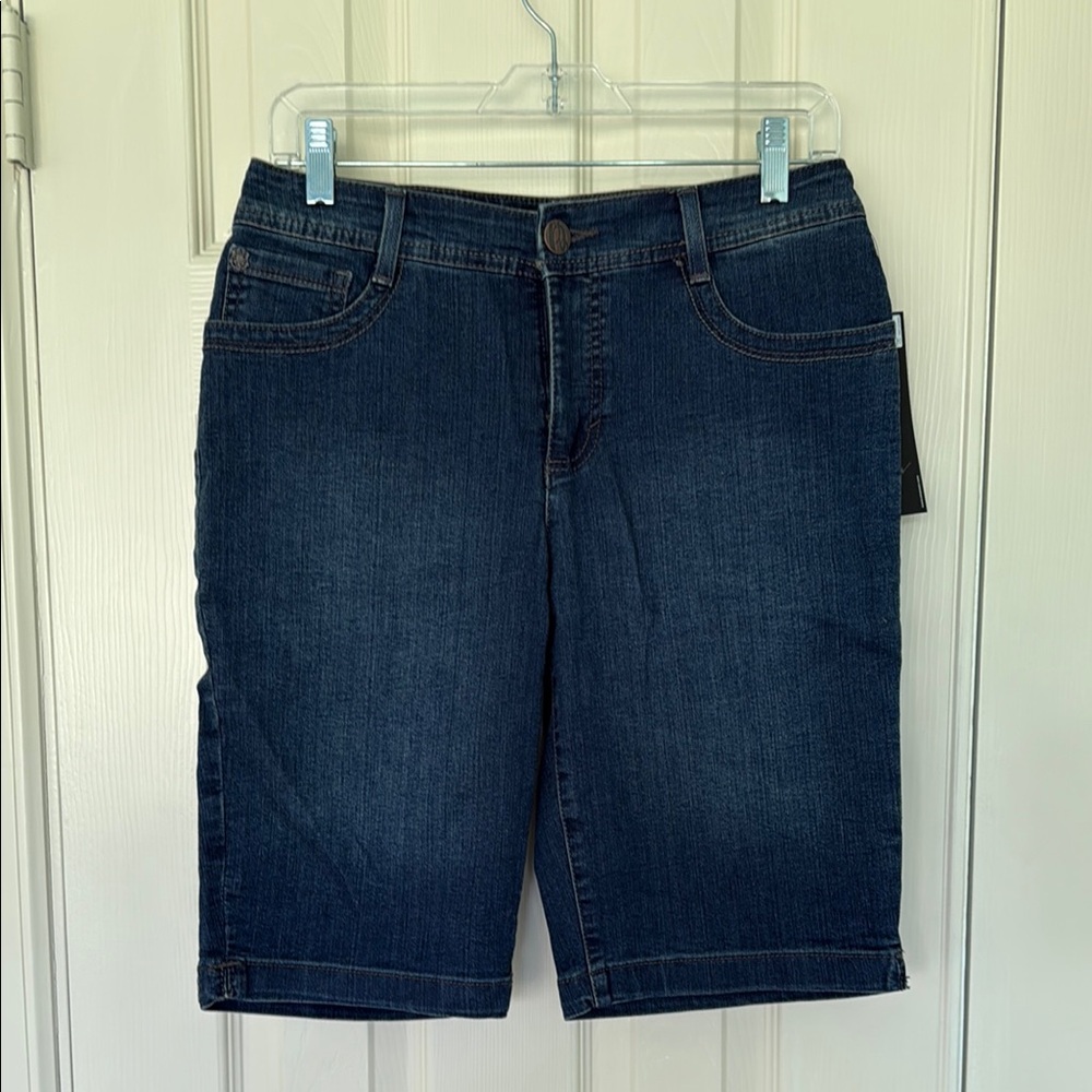 Nine West denim shorts nwt size 6